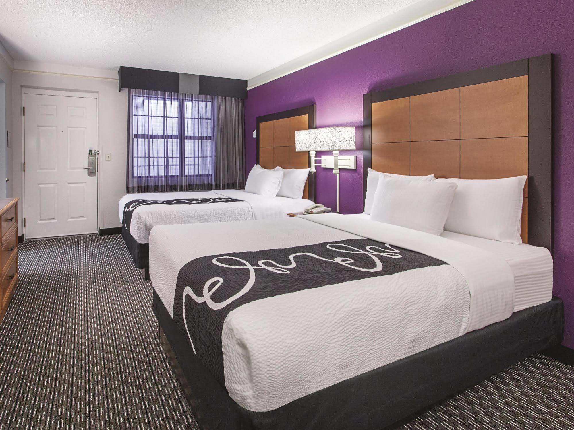 La Quinta By Wyndham Hartford Bradley Airport Hotel Windsor Locks Exterior foto
