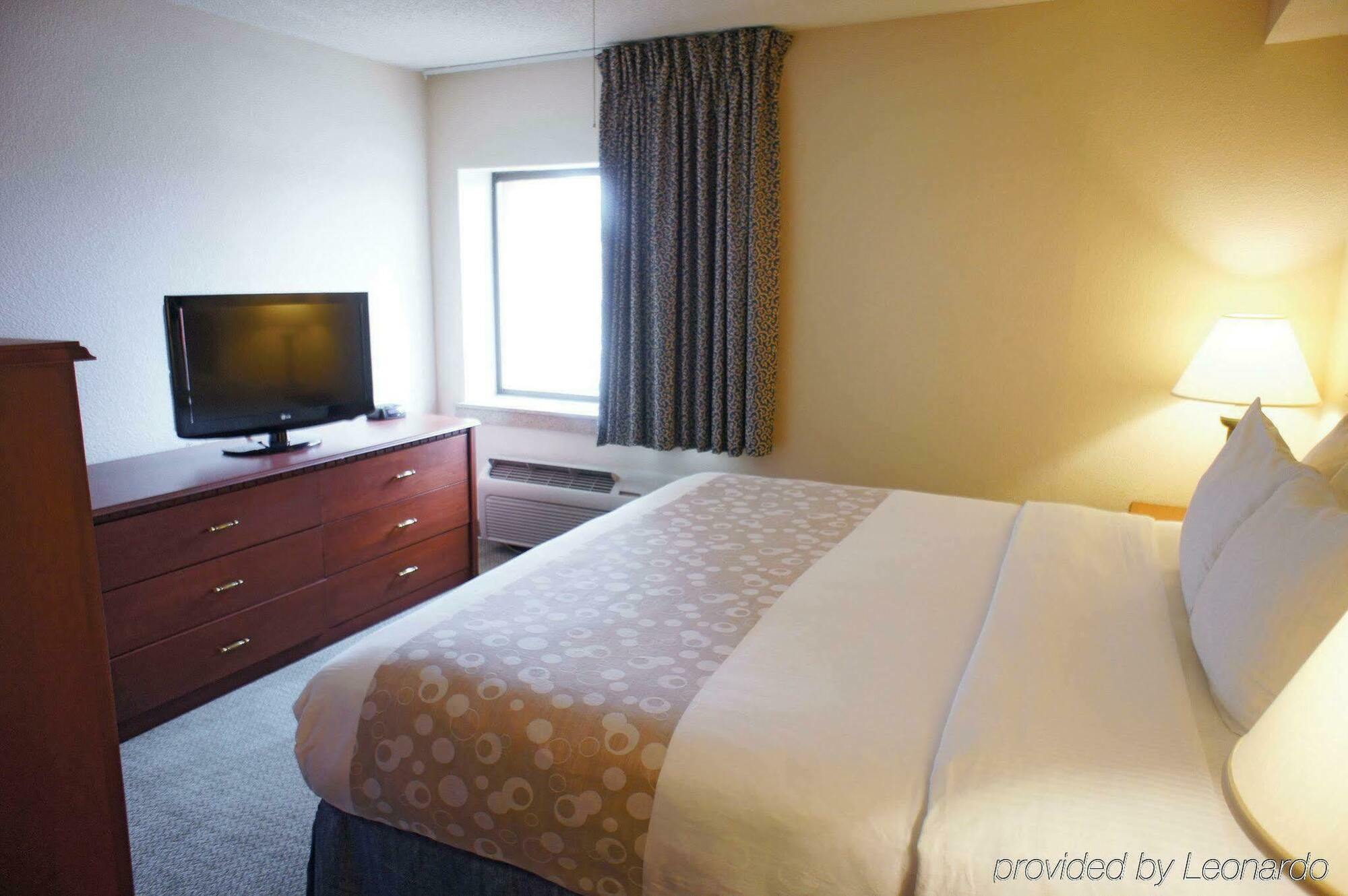La Quinta By Wyndham Hartford Bradley Airport Hotel Windsor Locks Exterior foto